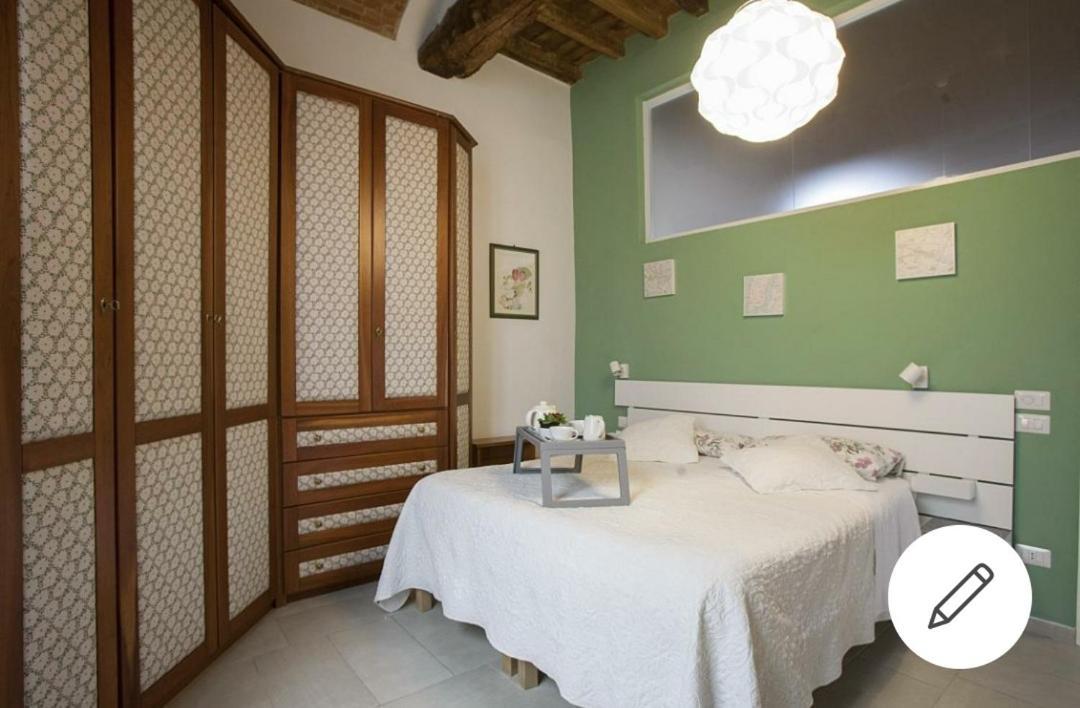 Lg House With Balcony Near Ponte Vecchio * Florencia
